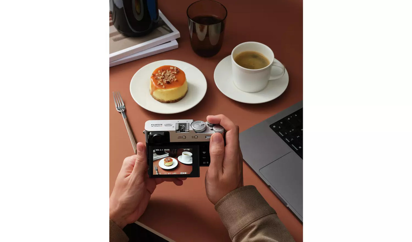 Fujifilm X100VI Digital Camera Silver – 40.2MP APS-C, 6.2K Video, IBIS (New) Fujifilm