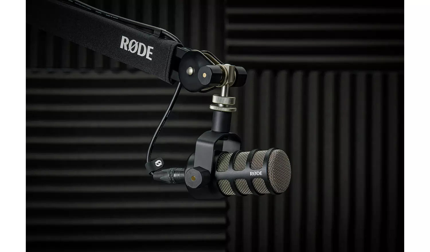RØDE PodMic Dynamic Podcast & Broadcast Microphone – Black (New) RØDE