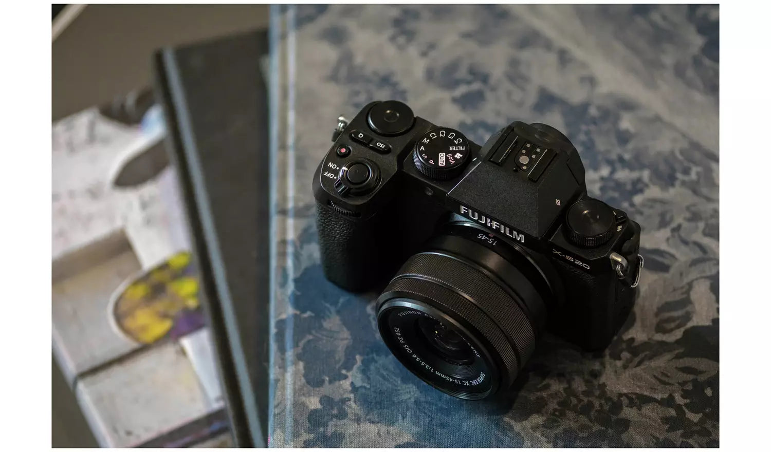 Fujifilm X-S20 Mirrorless Camera with 15–45mm Lens – Black (New) Fujifilm