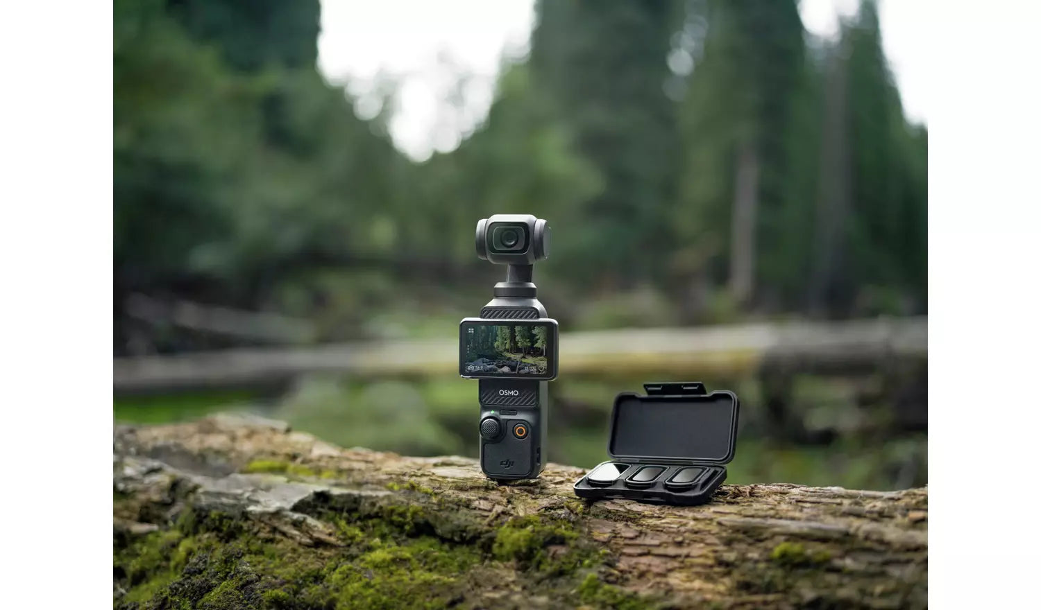 DJI Osmo Pocket 3 Creator Combo – Compact 4K Vlogging Gimbal Camera Black (New) DJI