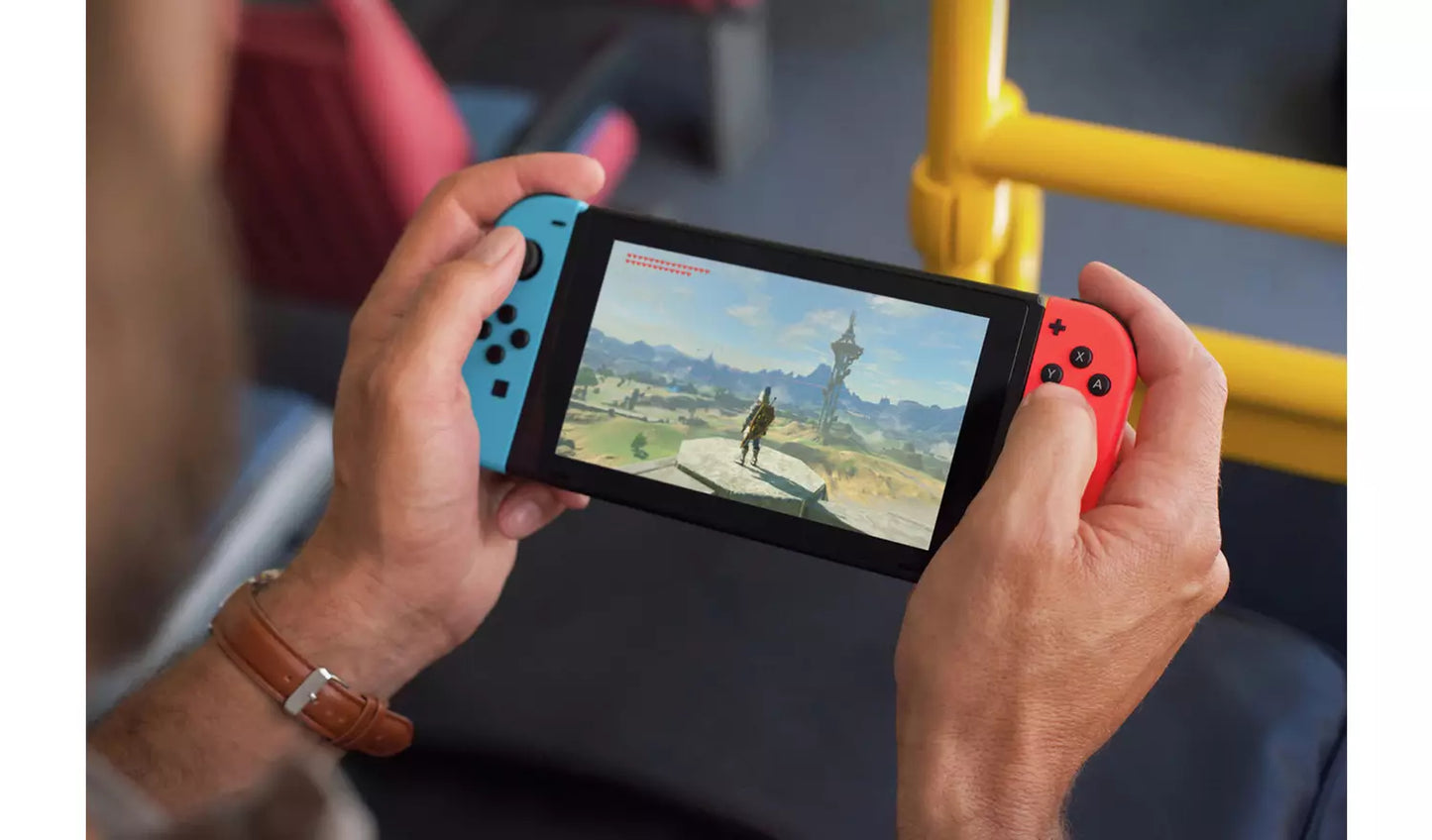 The Legend of Zelda: Breath of the Wild – Nintendo Switch | Physical Game Card | 12+ (New) Nintendo