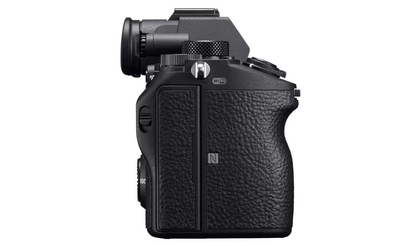 Sony Alpha A7 III Full-Frame Mirrorless Camera with 28–70mm Lens Kit (New) Sony