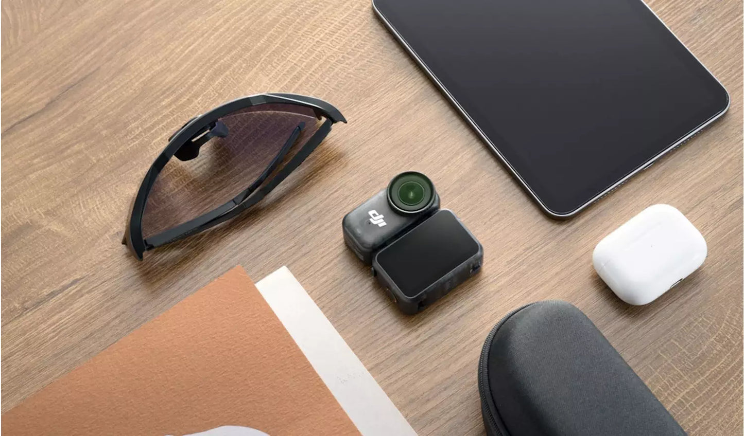 DJI Osmo Nano Standard Combo (128GB) (New) DJI