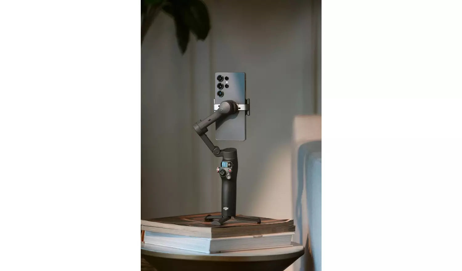 DJI Osmo Mobile 8 Tripod Gimbal – Black (New) DJI