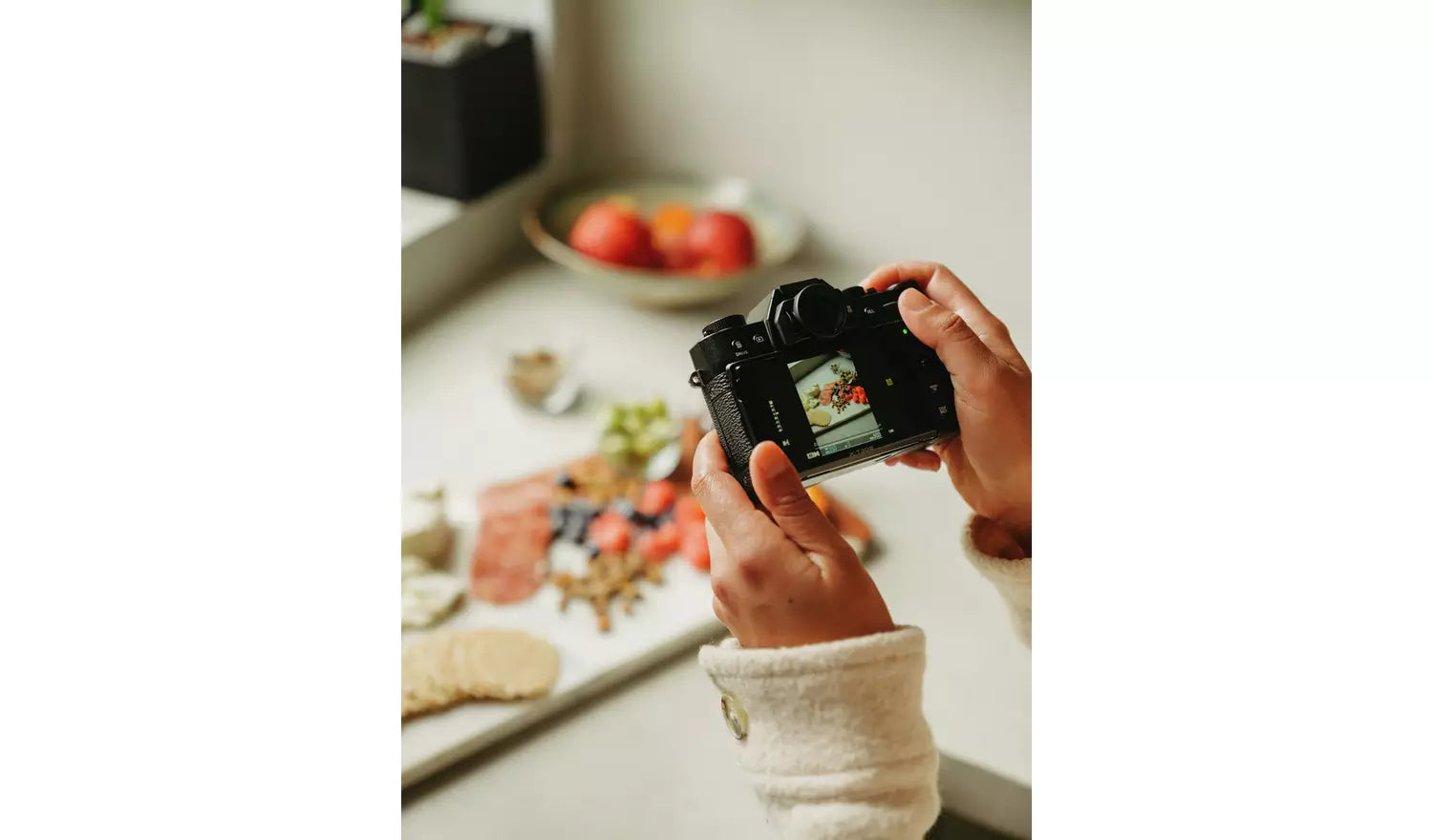 Fujifilm X-T30 III Mirrorless Camera with 13-33mm Lens – 26MP APS-C (New) Fujifilm
