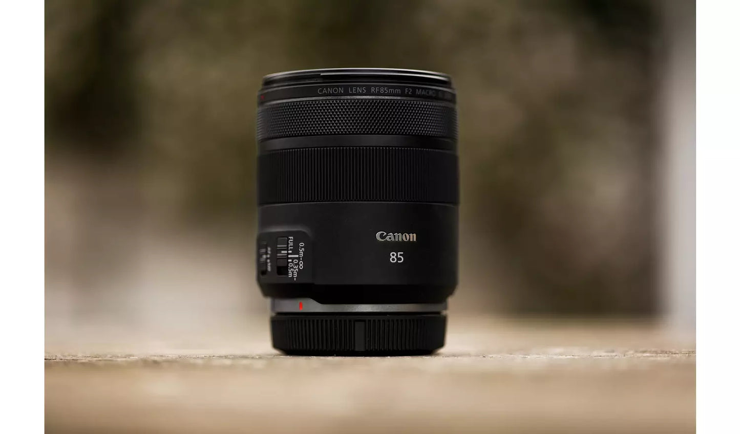 Canon RF 85mm f/2 Macro IS STM Lens – Portrait Telephoto with IS (New) Canon