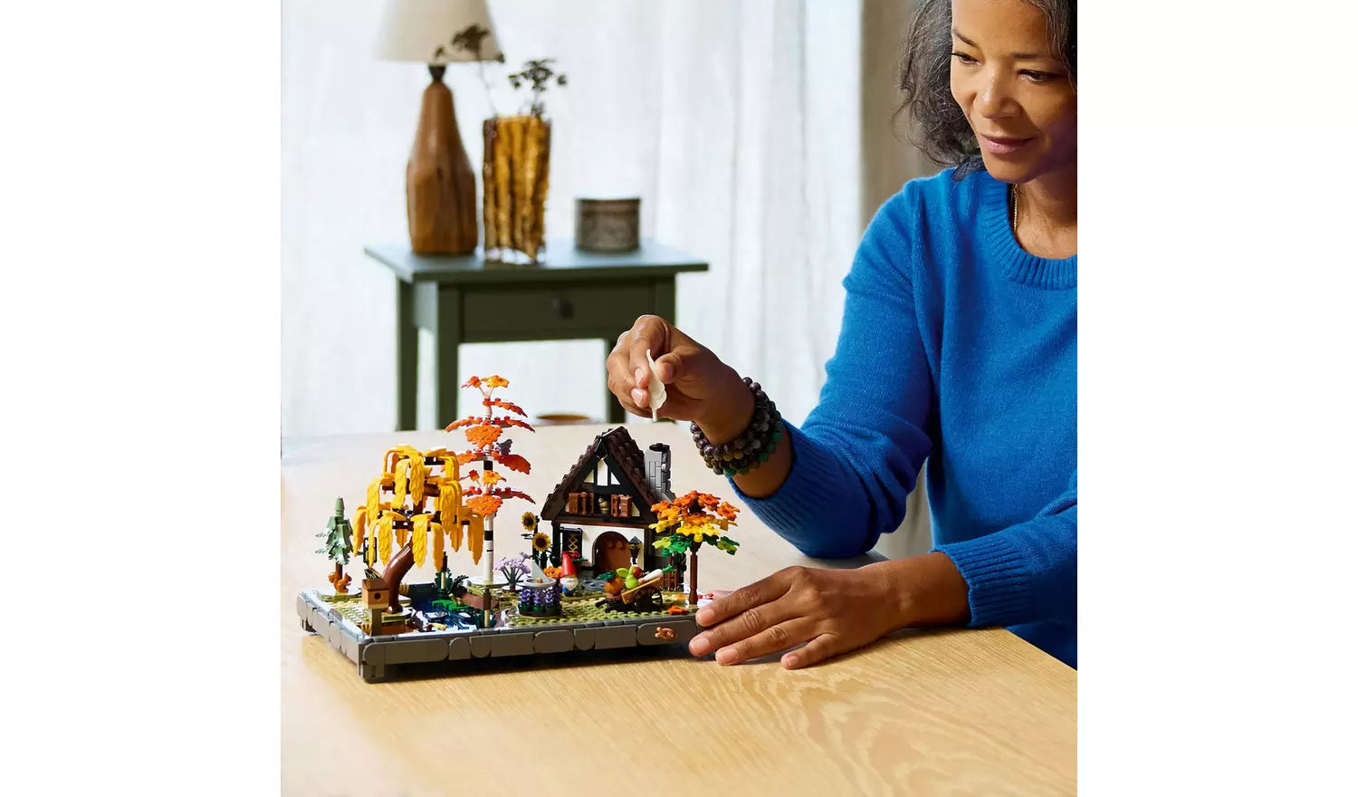 LEGO Icons Autumn Cottage Garden Model Kit | Ages 18+ | Model 11372 | NEW LEGO