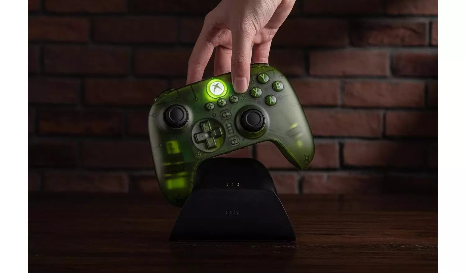 8BitDo Ultimate 3-Mode Wireless Controller – Jade (New) 8BitDo