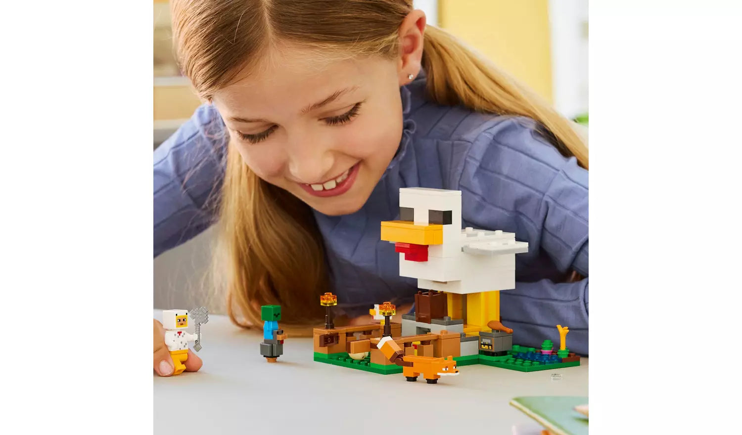 LEGO Minecraft Chicken Farm Gaming Toy with Figures | Ages 7+ | Model 21585 | New LEGO