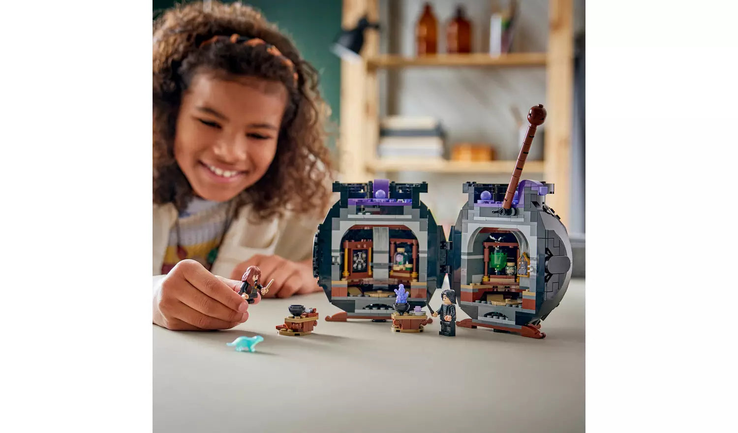 LEGO Harry Potter Cauldron: Secret Potions Classroom Toy | Ages 10+ | Model 76464 | 652 Pieces | New LEGO